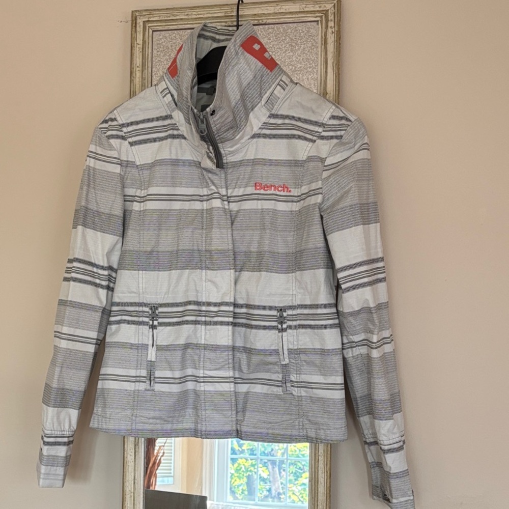 Ladies Bench Gray & White Striped Jacket with Coral Logo stitched | Sz L